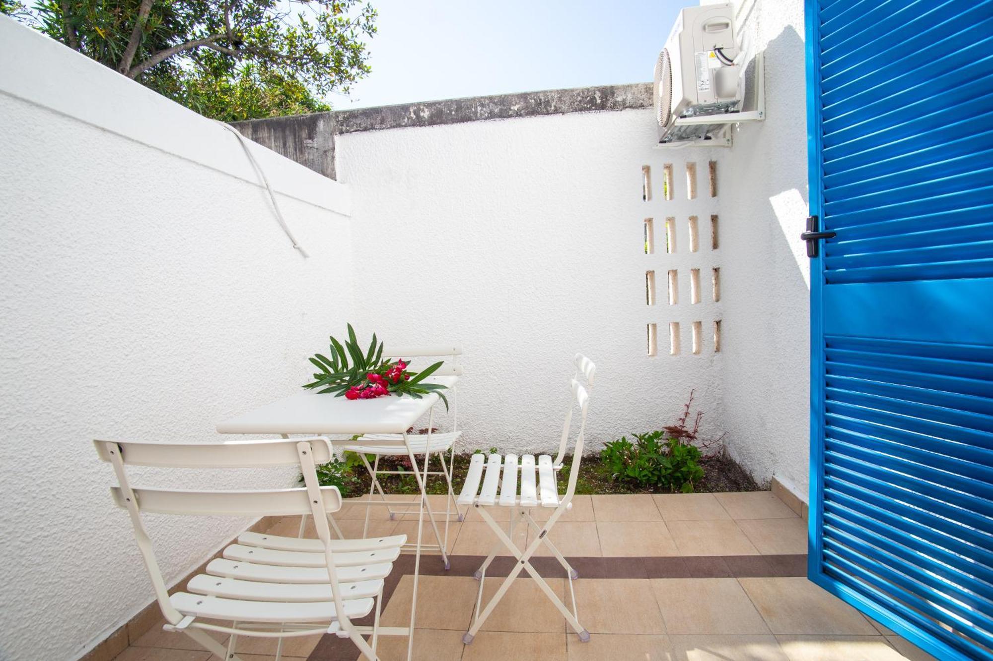 Hotel Slovenska Plaza Lux Budva Exterior photo